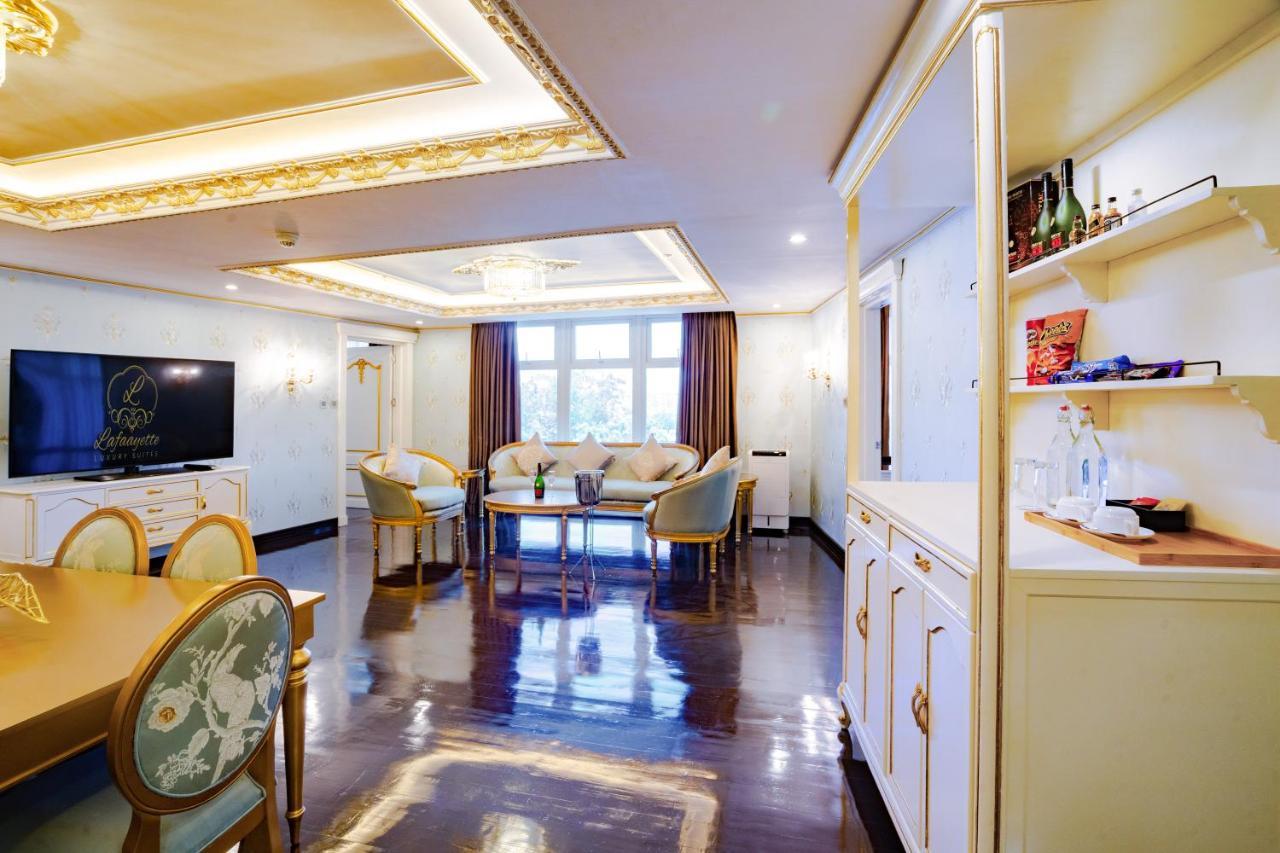 Lafaayette Luxury Suites バギオ エクステリア 写真