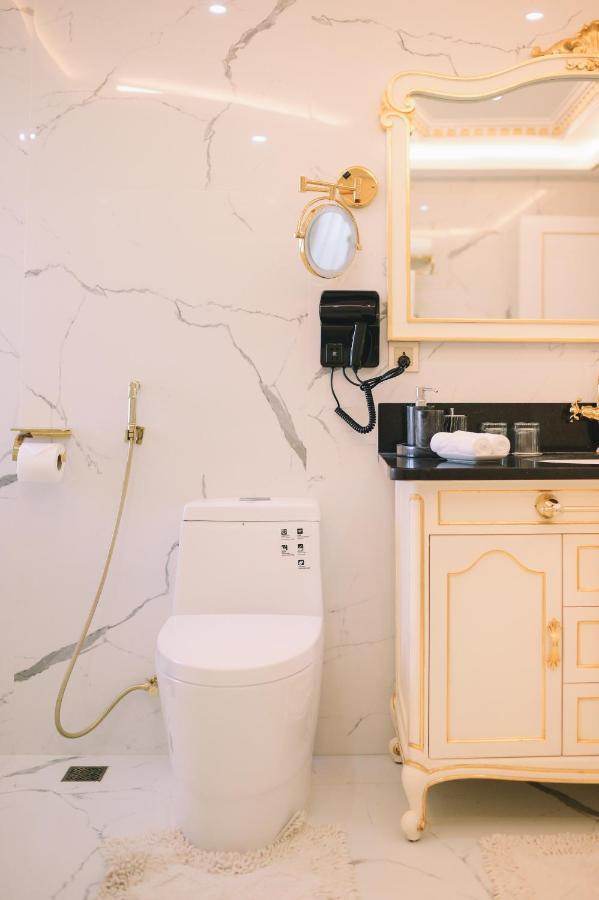 Lafaayette Luxury Suites バギオ エクステリア 写真