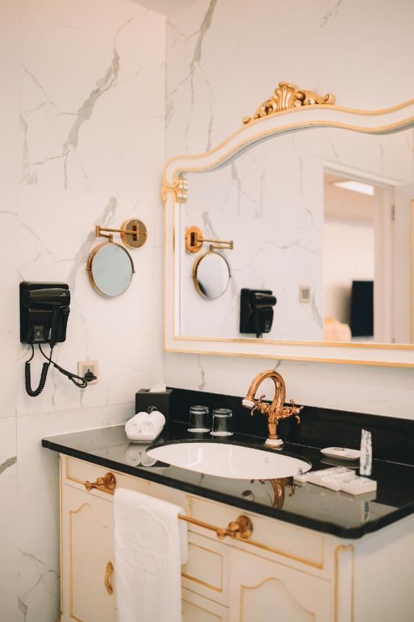 Lafaayette Luxury Suites バギオ エクステリア 写真